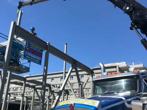 Metal Lifting & Installation, photo 1