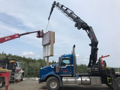 Commercial Sign Installation, photo 1